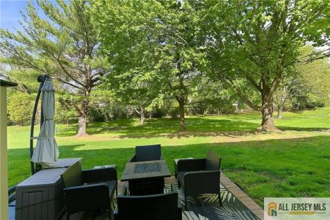 56 Jefferson Drive Spotswood NJ 08884