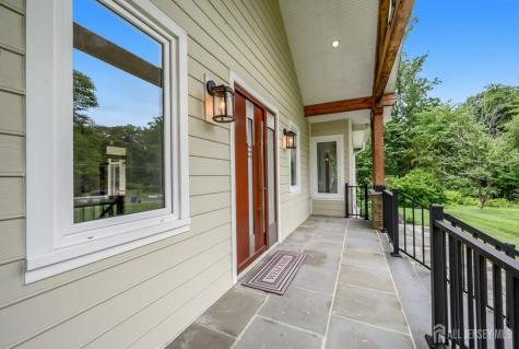 74 Woosamonsa Road Pennington NJ 08534
