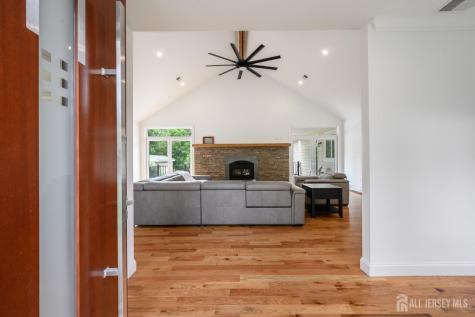 74 Woosamonsa Road Pennington NJ 08534