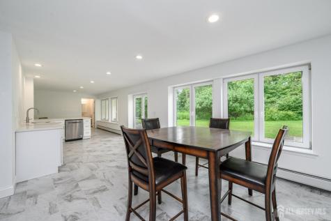 74 Woosamonsa Road Pennington NJ 08534