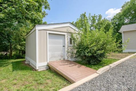74 Woosamonsa Road Pennington NJ 08534