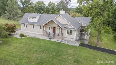 74 Woosamonsa Road Pennington NJ 08534