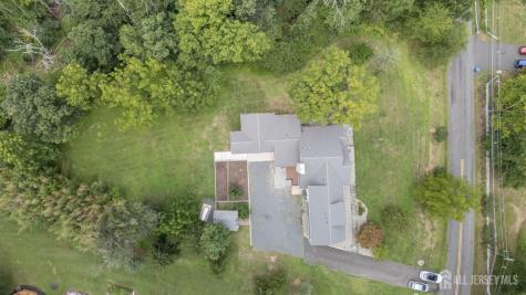74 Woosamonsa Road Pennington NJ 08534