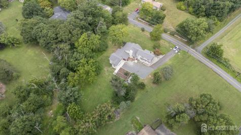 74 Woosamonsa Road Pennington NJ 08534