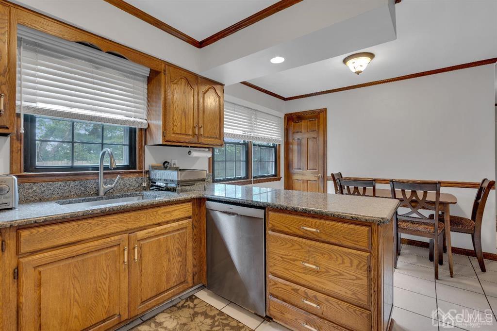 522 Oakview Drive Toms River NJ 08753