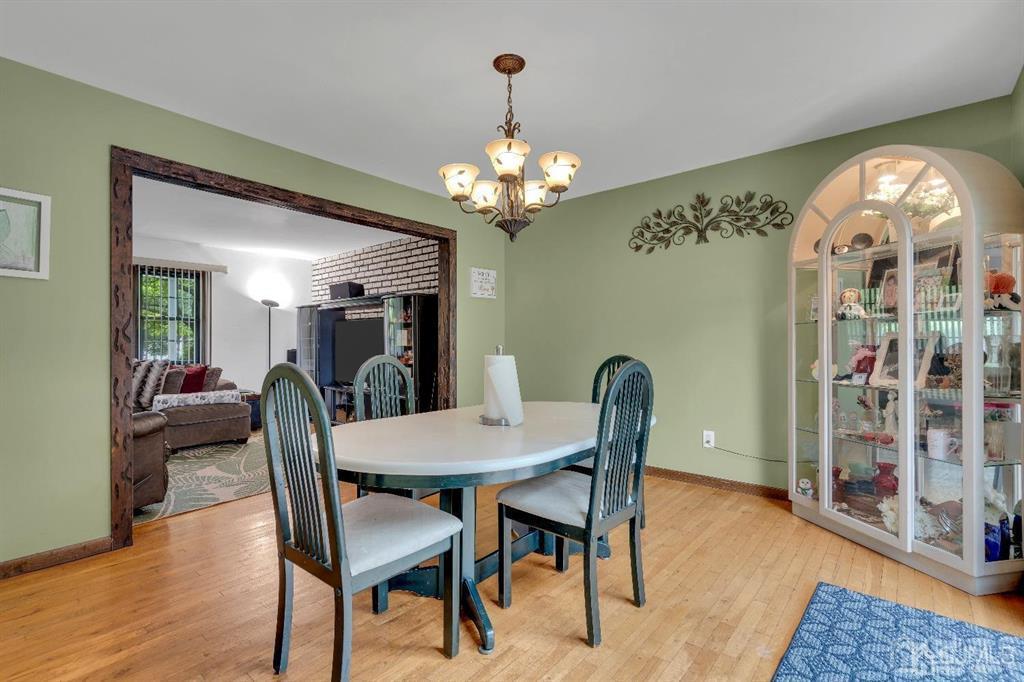 522 Oakview Drive Toms River NJ 08753