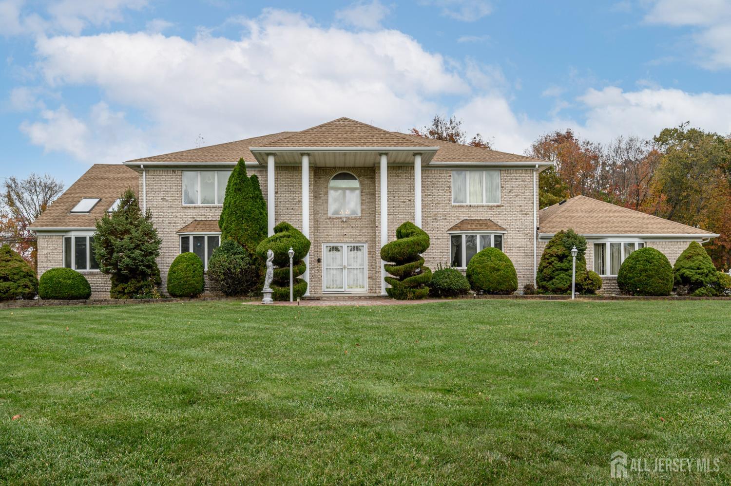 4 Drinking Brook Road South Brunswick NJ 08852
