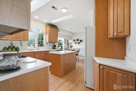 140 Bunker Hill Road Franklin Twsp NJ 08540