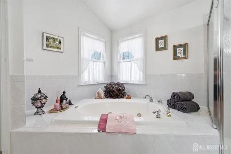 140 Bunker Hill Road Franklin Twsp NJ 08540