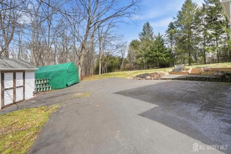 140 Bunker Hill Road Franklin Twsp NJ 08540