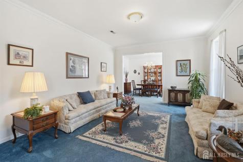 140 Bunker Hill Road Franklin Twsp NJ 08540
