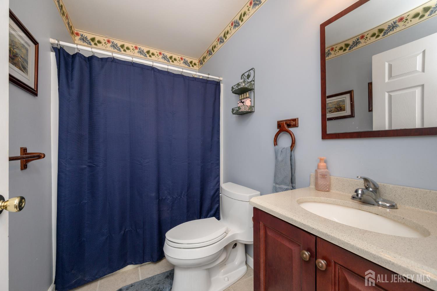 3 Teri Court Jackson NJ 08527