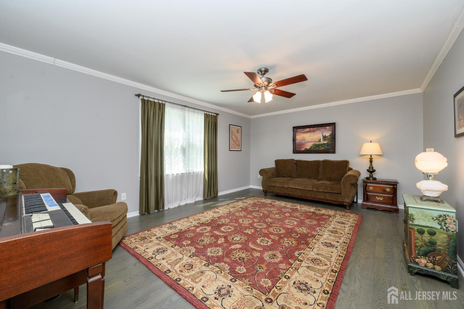 3 Teri Court Jackson NJ 08527