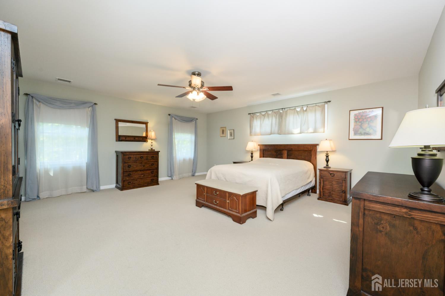 3 Teri Court Jackson NJ 08527