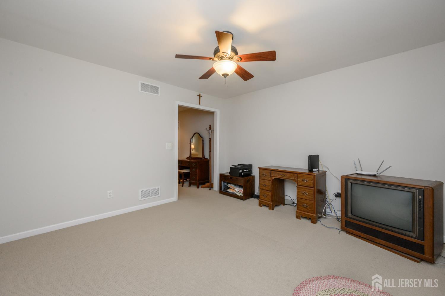 3 Teri Court Jackson NJ 08527