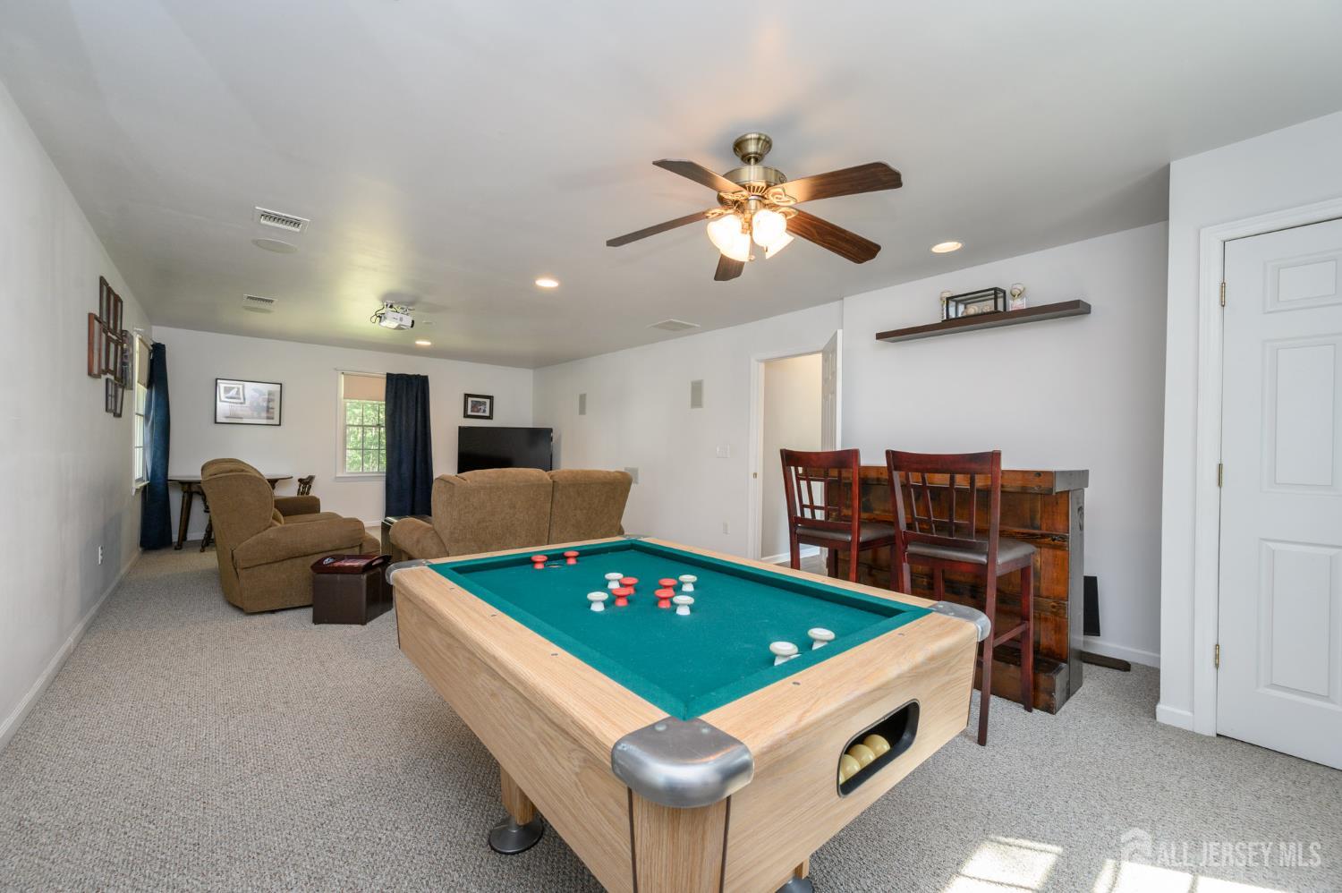 3 Teri Court Jackson NJ 08527