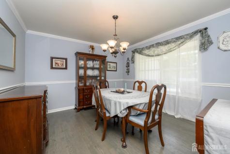 3 Teri Court Jackson NJ 08527