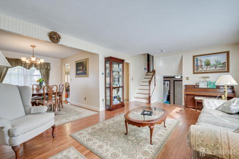 19 Annette Drive Edison NJ 08820