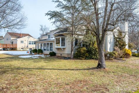 19 Annette Drive Edison NJ 08820
