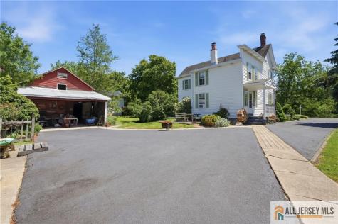 706 Old York Road Hightstown NJ 08520