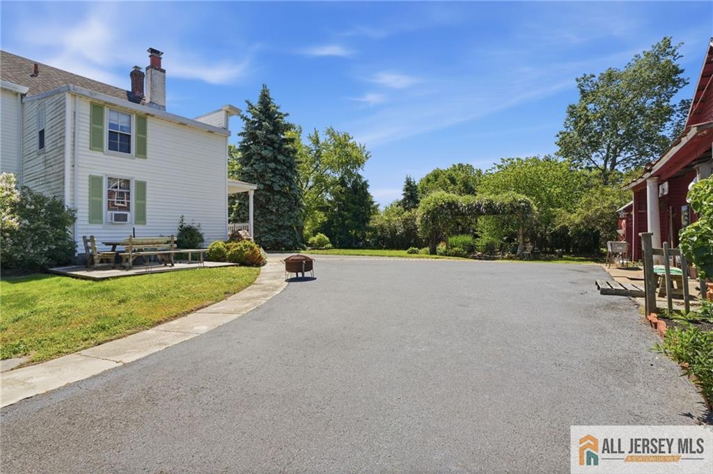 706 Old York Road Hightstown NJ 08520