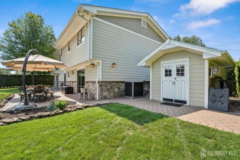 1453 Tooz Place South Plainfield NJ 07080