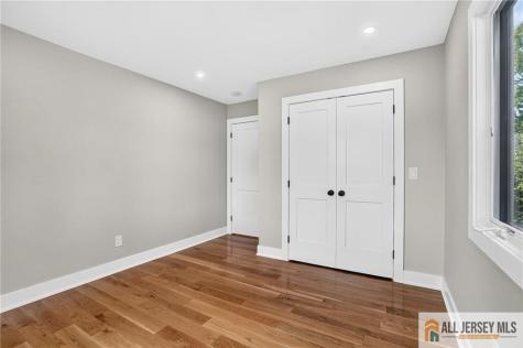 9 Eugene Boulevard Sayreville NJ 08872