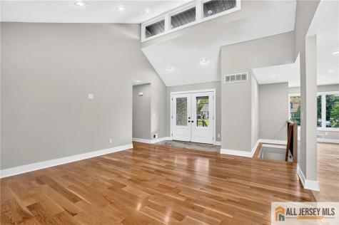 9 Eugene Boulevard Sayreville NJ 08872