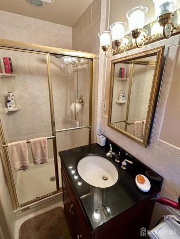 51 Salem Court Metuchen NJ 08840
