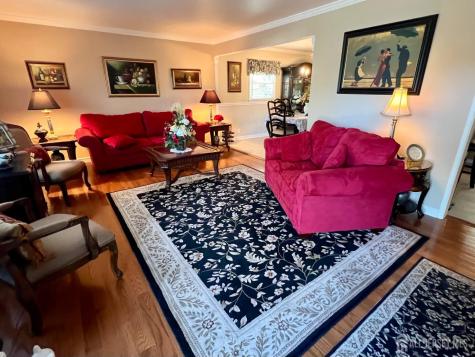 51 Salem Court Metuchen NJ 08840