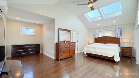 13 Lucille Court Edison NJ 08820