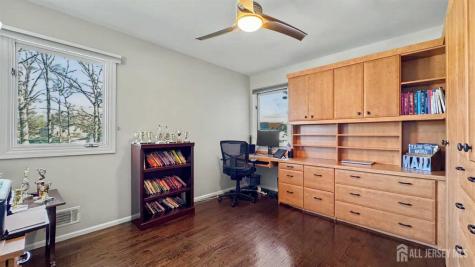 13 Lucille Court Edison NJ 08820