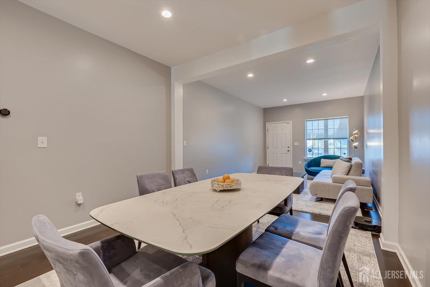 64 Andrews Way Piscataway NJ 08854