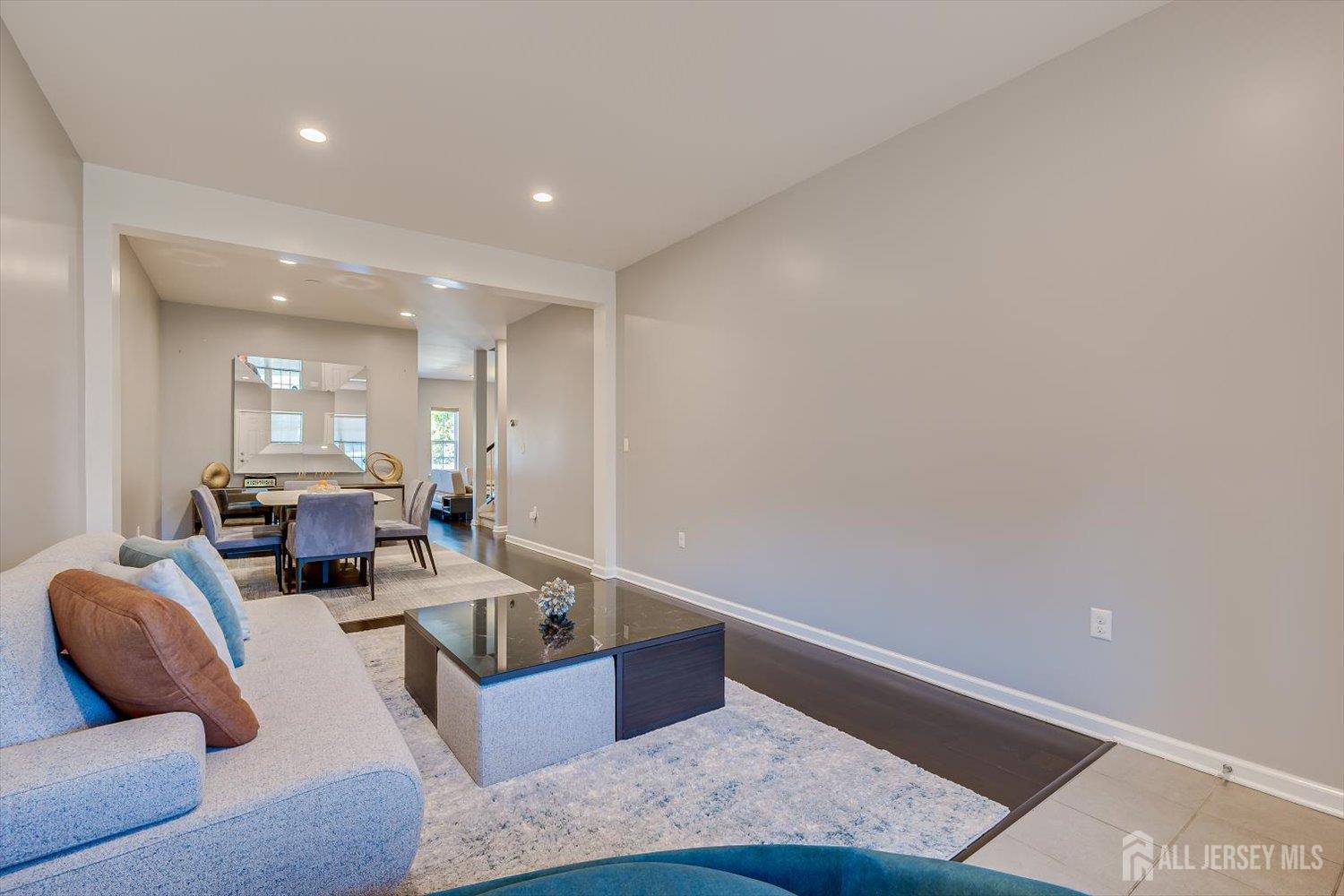 64 Andrews Way Piscataway NJ 08854