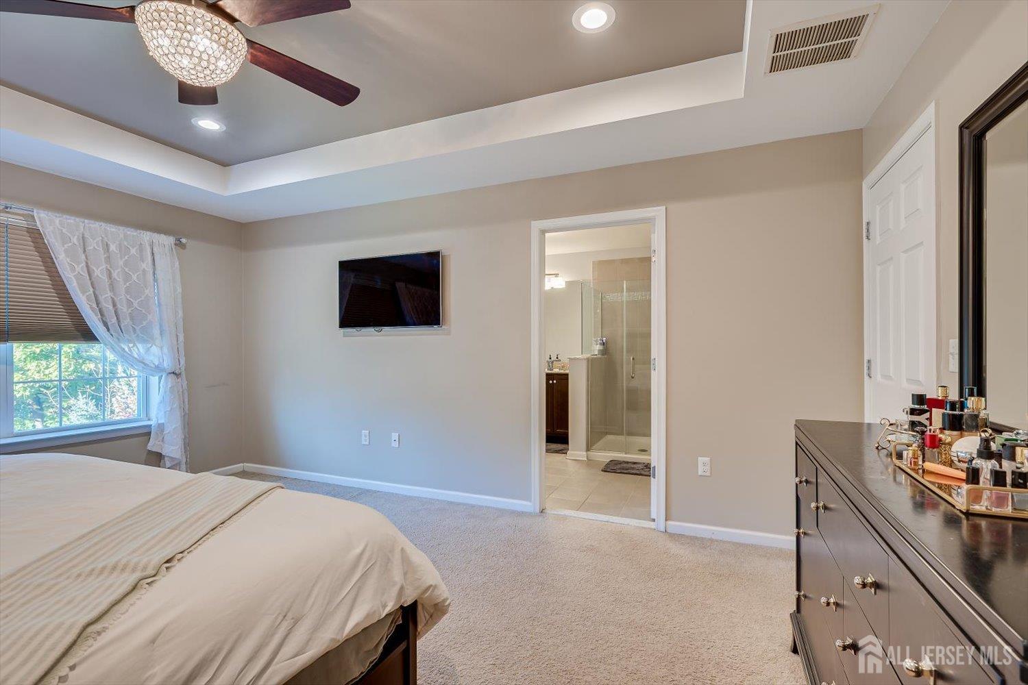 64 Andrews Way Piscataway NJ 08854