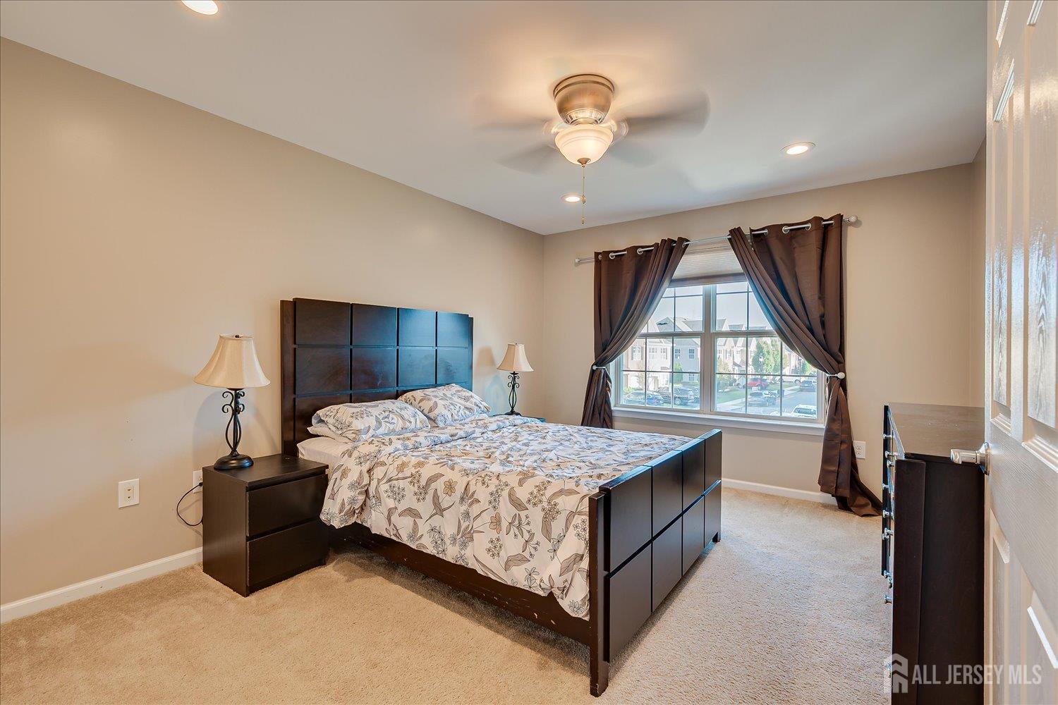 64 Andrews Way Piscataway NJ 08854