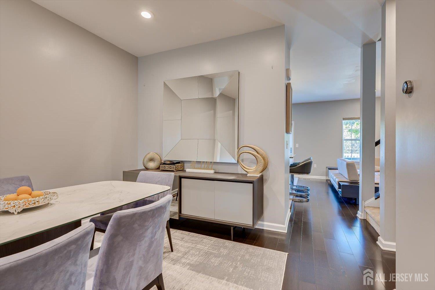 64 Andrews Way Piscataway NJ 08854