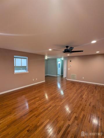 316 Ventnor Court Piscataway NJ 08854