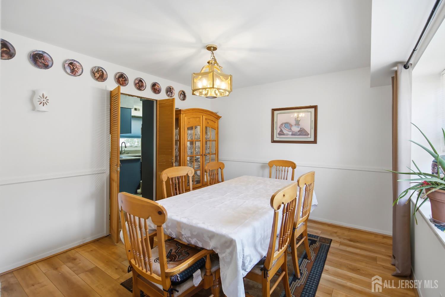 13 Abbott Road Franklin NJ 08873