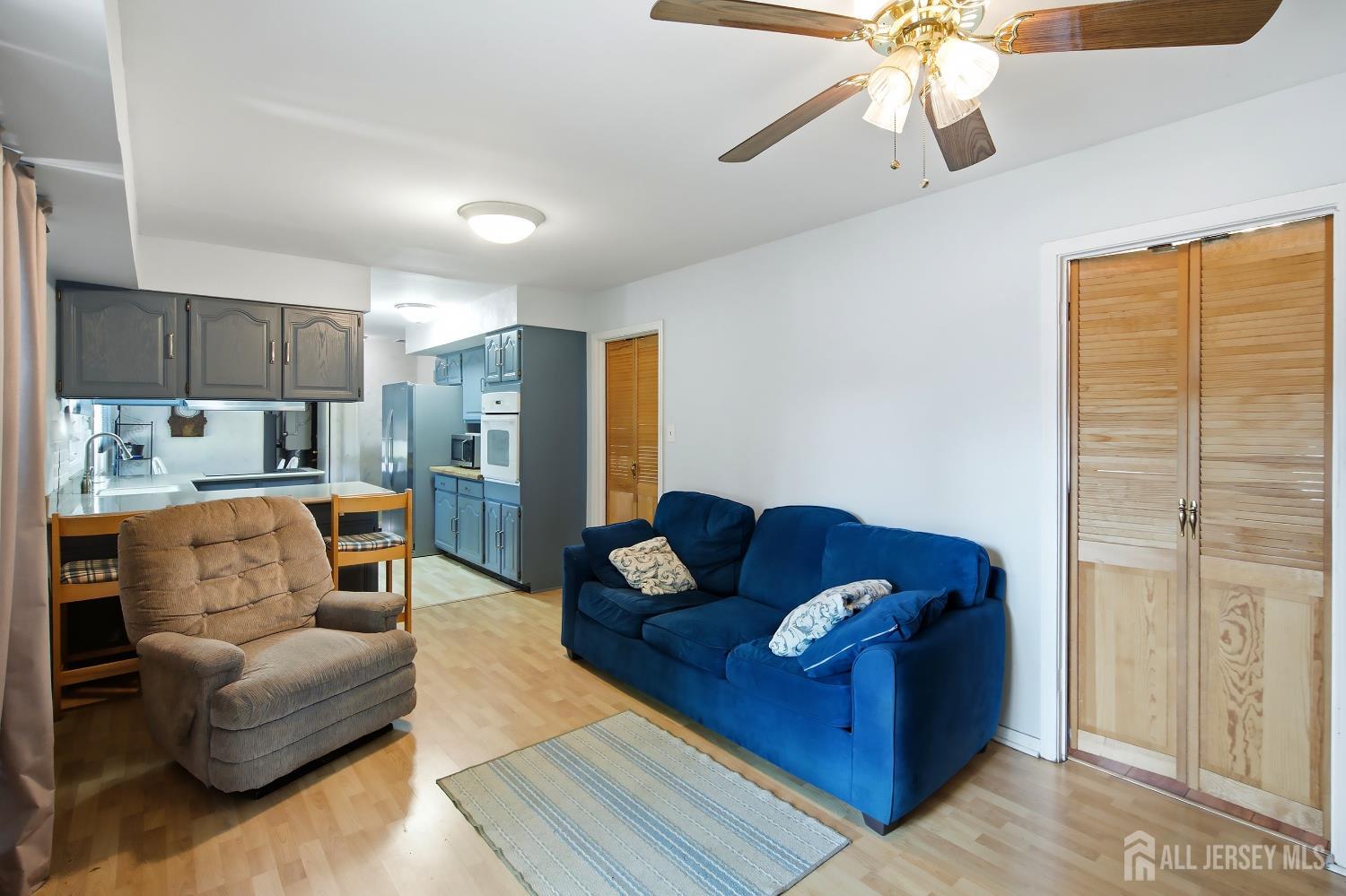 13 Abbott Road Franklin NJ 08873