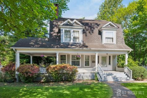 261 Beechwood Avenue Middlesex NJ 08846