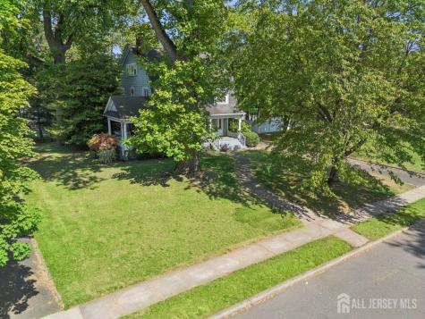 261 Beechwood Avenue Middlesex NJ 08846