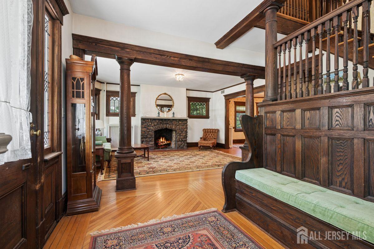 261 Beechwood Avenue Middlesex NJ 08846