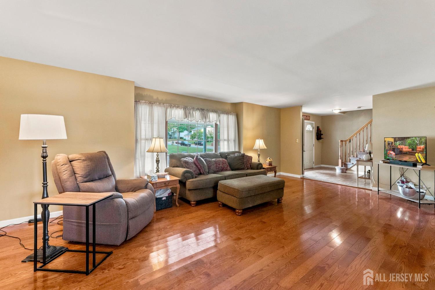 46 Meredith Road Edison NJ 08817