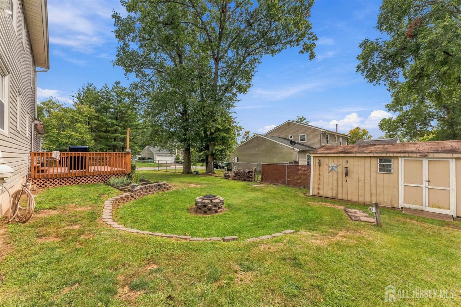 46 Meredith Road Edison NJ 08817