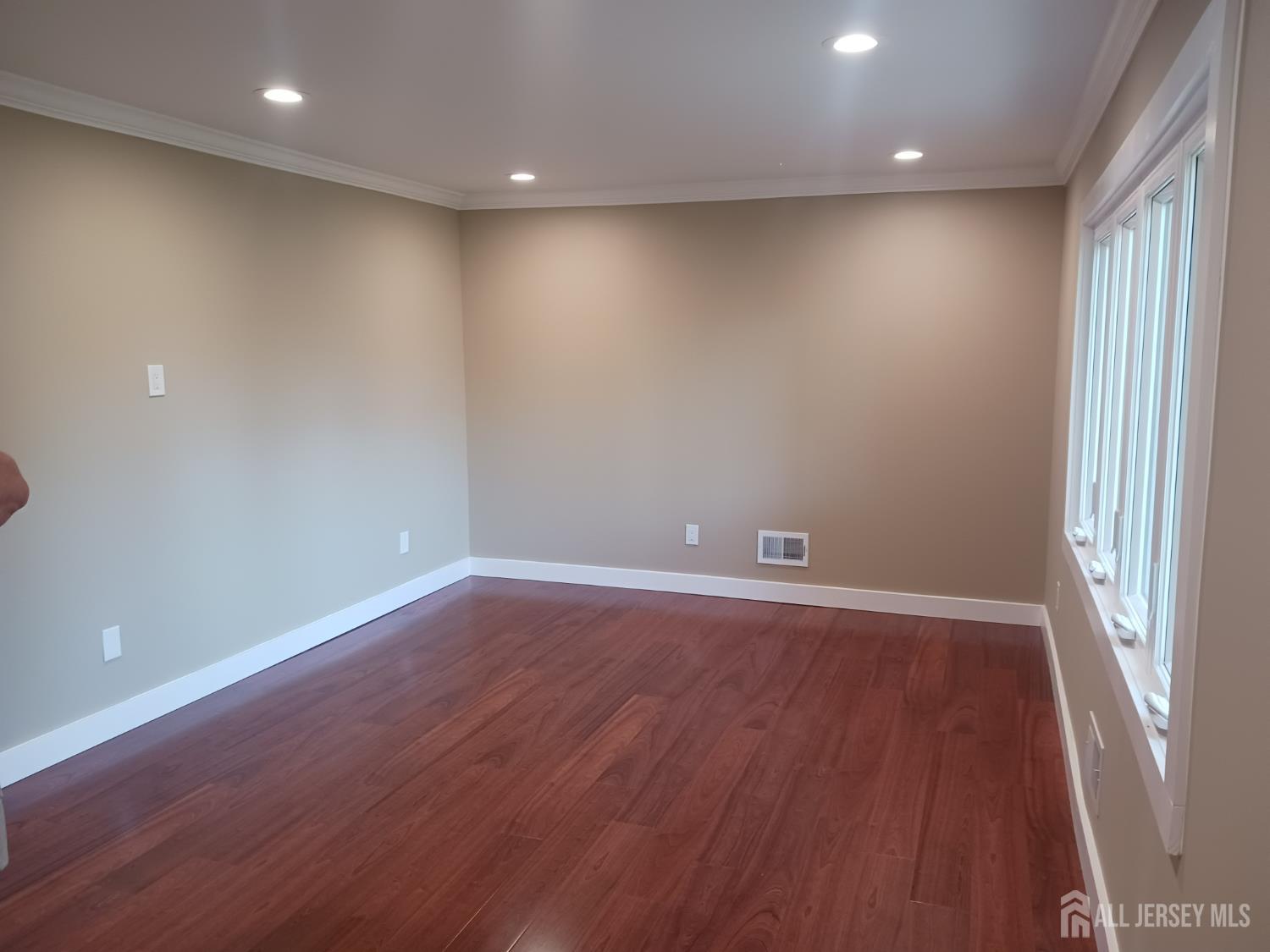 37 Harrison Avenue East Brunswick NJ 08816