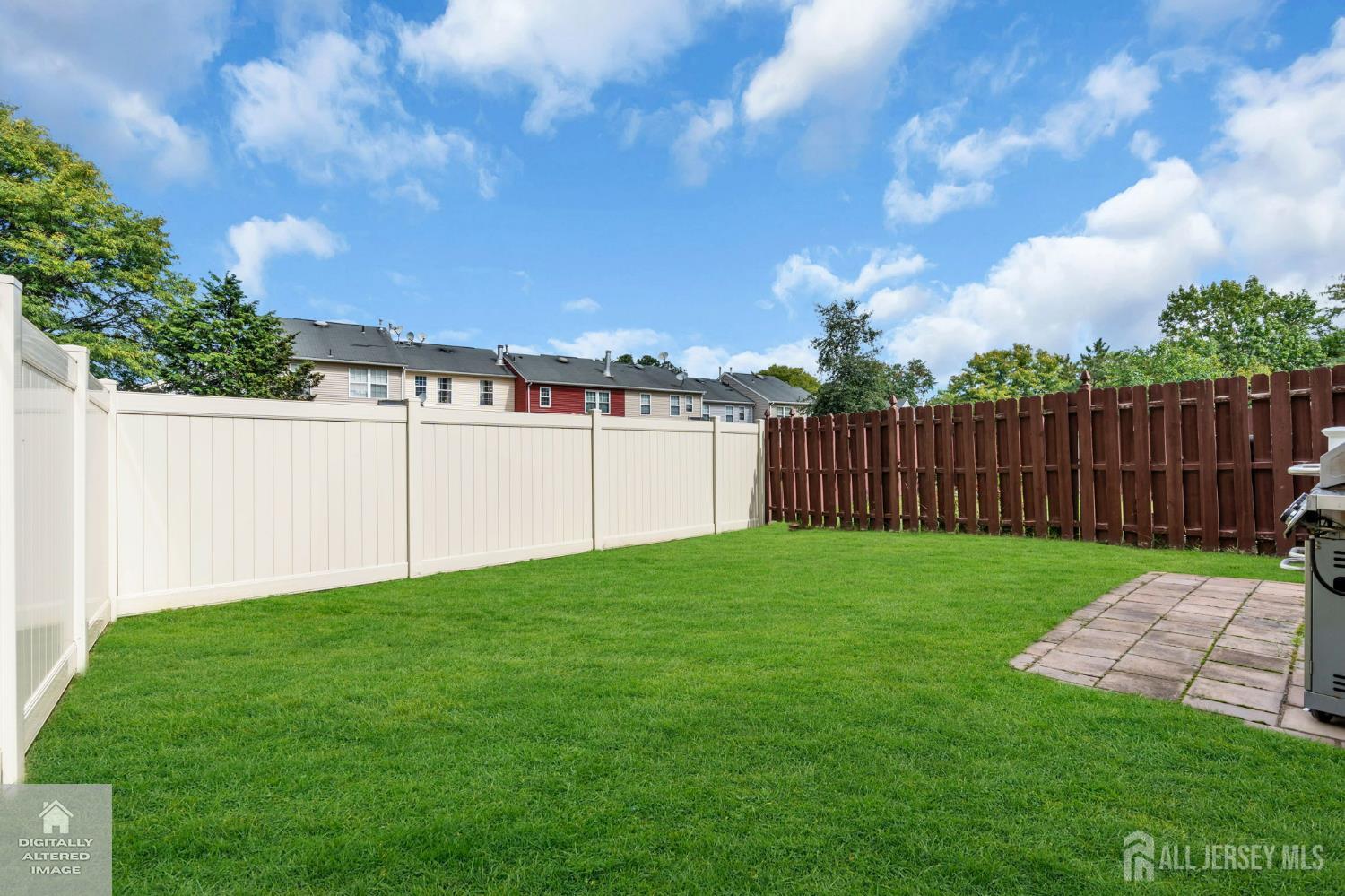 49 Lantern Lane Sayreville NJ 08872