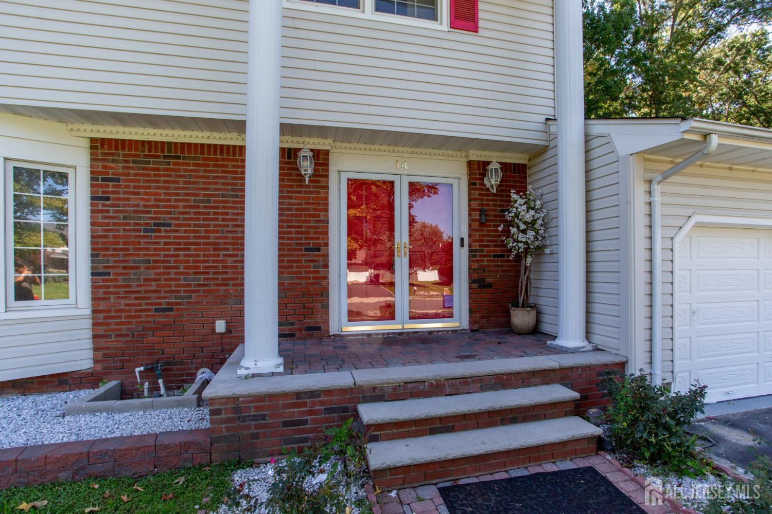 14 Woodmere Rd Road North Brunswick NJ 08902