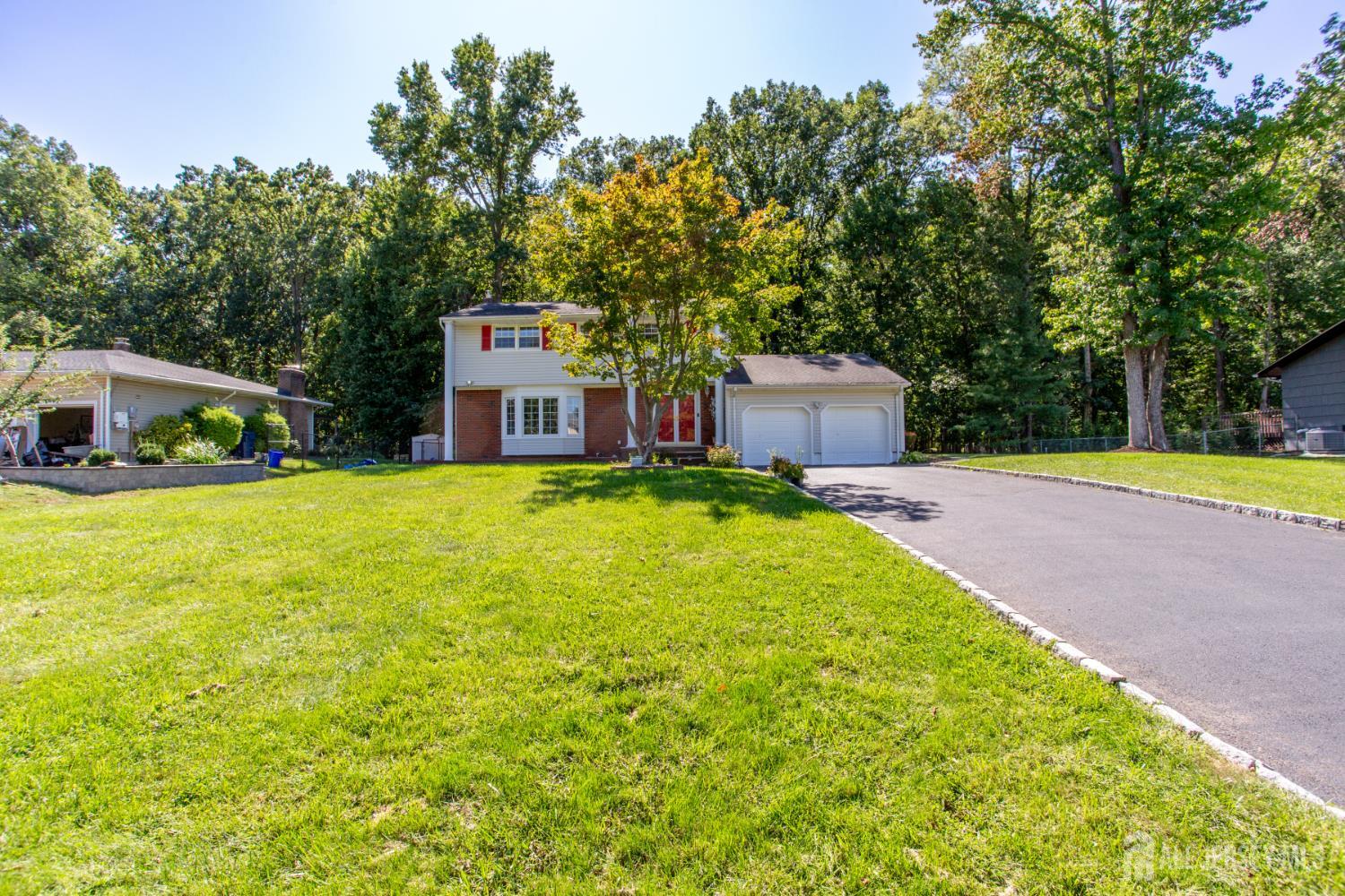 14 Woodmere Rd Road North Brunswick NJ 08902