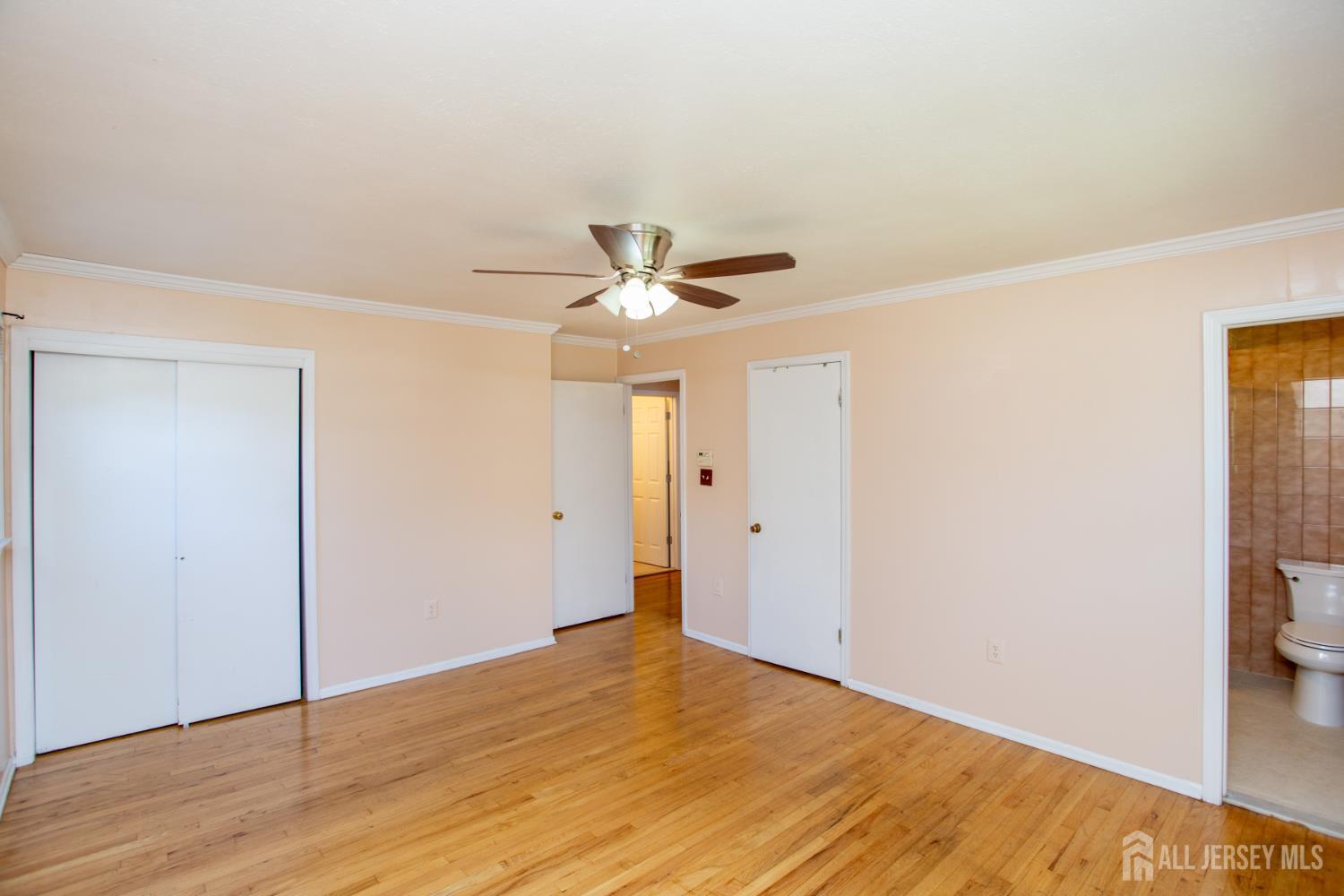 14 Woodmere Rd Road North Brunswick NJ 08902